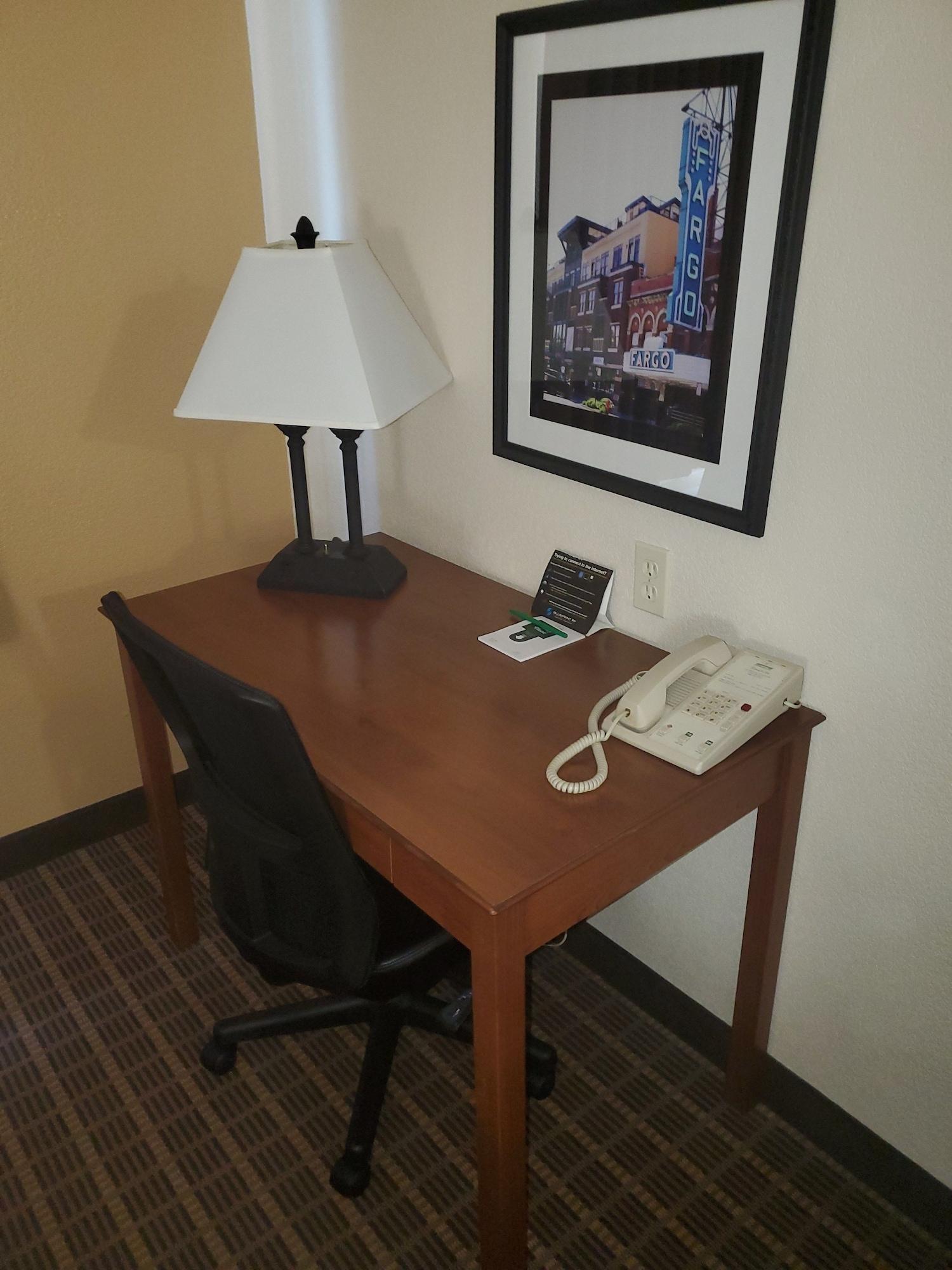Hotel Expressway 3*